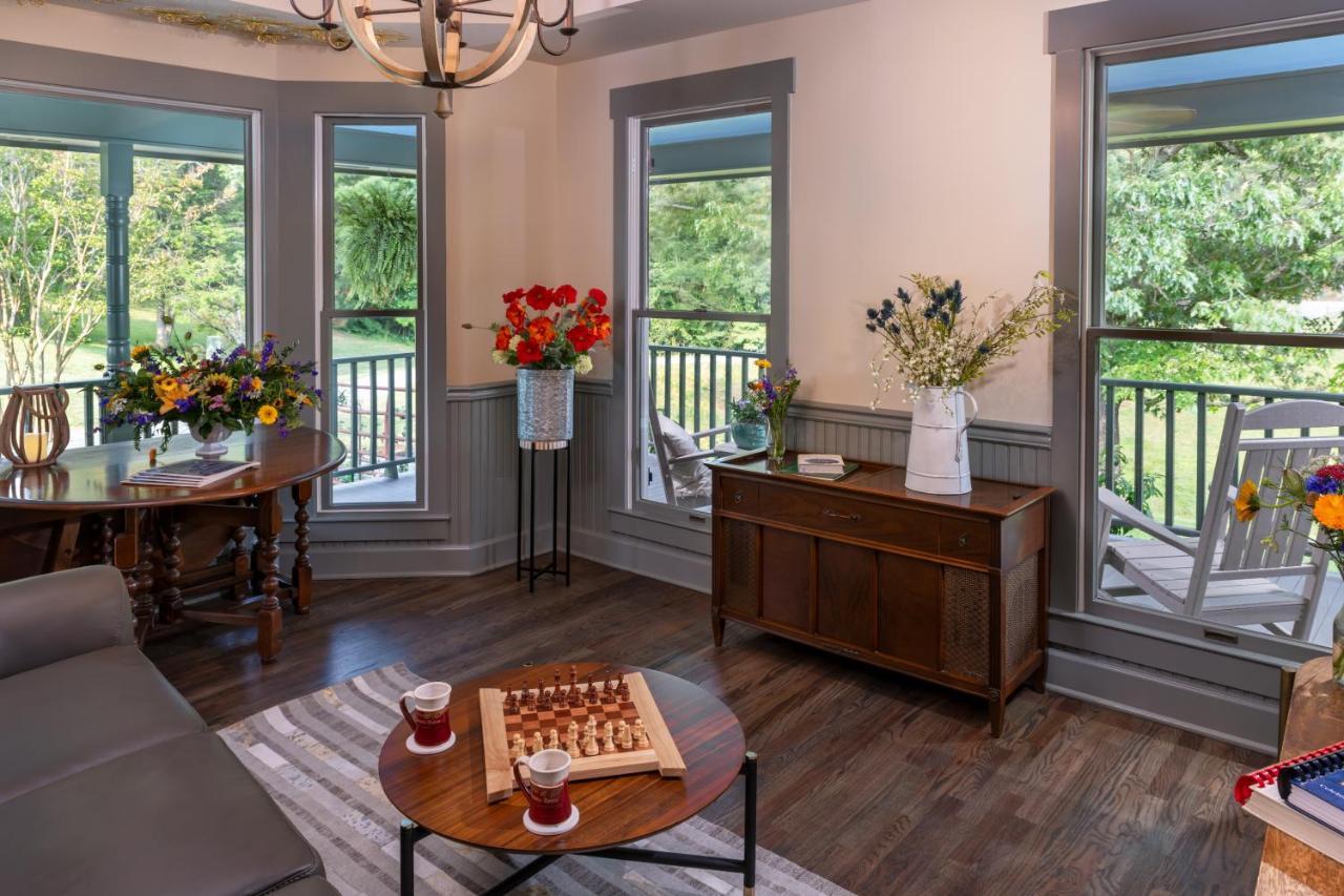 The Inn At Amaris Farms Weaverville Buitenkant foto